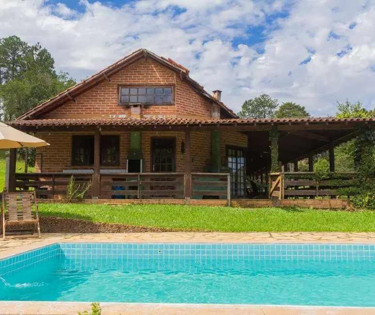 Foto 2 de Sítio / Rancho com 7 quartos à venda, 25000m2 em Camanducaia - MG