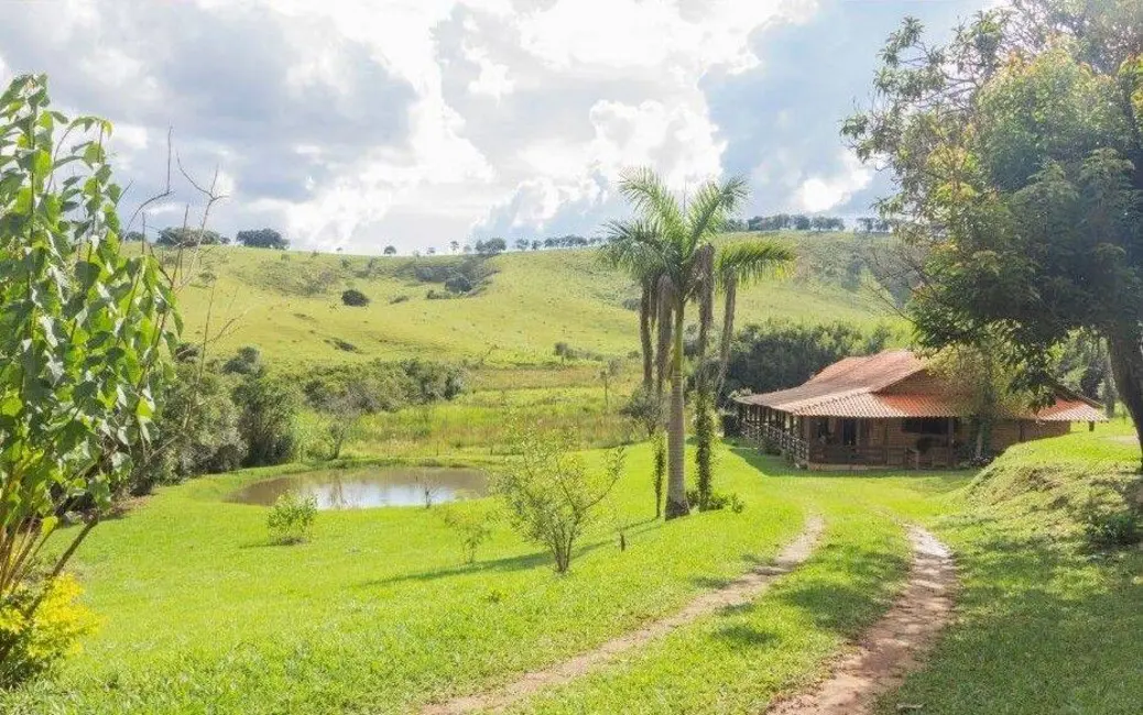 Foto 5 de Sítio / Rancho com 7 quartos à venda, 25000m2 em Camanducaia - MG