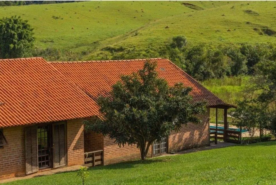Foto 9 de Sítio / Rancho com 7 quartos à venda, 25000m2 em Camanducaia - MG