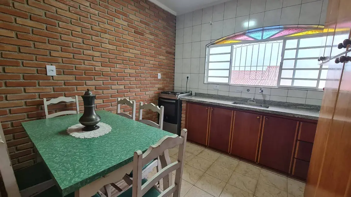 Foto 7 de Chácara com 3 quartos à venda, 243m2 em Piracaia - SP