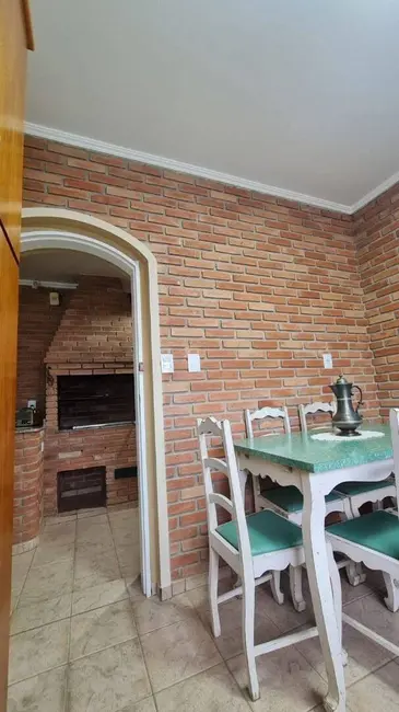 Foto 8 de Chácara com 3 quartos à venda, 243m2 em Piracaia - SP