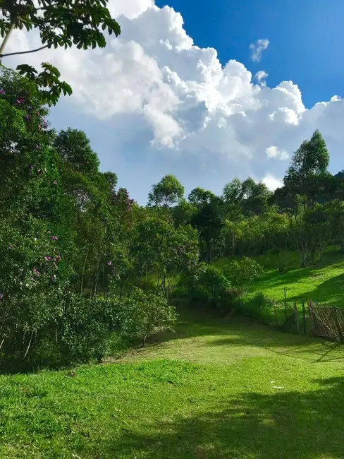 Foto 9 de Chácara com 3 quartos à venda, 2000m2 em Nazare Paulista - SP