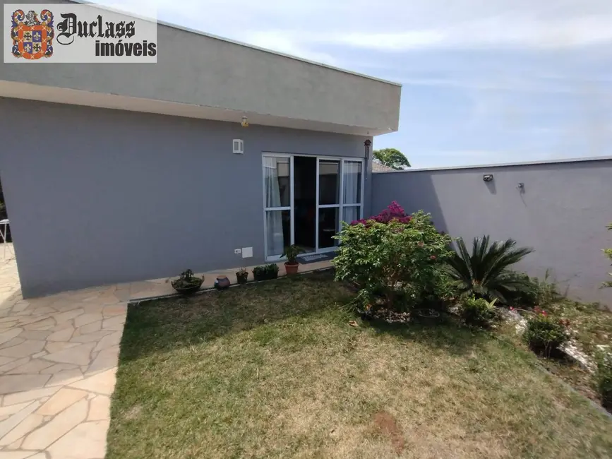 Casa com 3 quartos à venda, 218m2 em Jardim Estância Brasil, Atibaia - SP - imagem 3 Foto 3 de Casa com 3 quartos à venda, 218m2 em Jardim Estância Brasil, Atibaia - SP