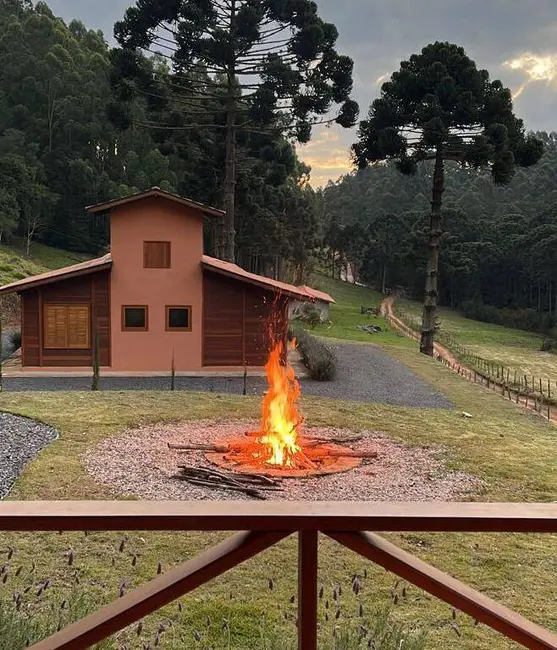 Foto 2 de Sítio / Rancho com 5 quartos à venda, 300m2 em Camanducaia - MG