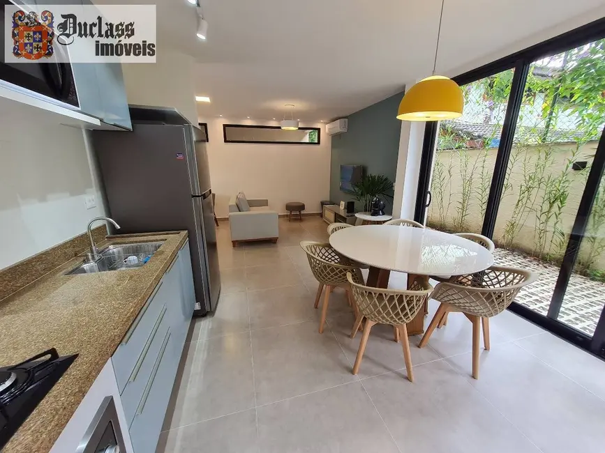 Foto 8 de Sobrado com 3 quartos à venda, 350m2 em Sao Sebastiao - SP