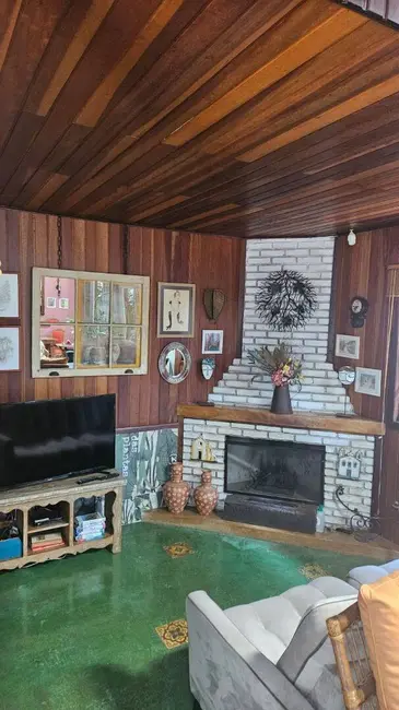 Foto 8 de Chácara com 4 quartos à venda, 300m2 em Jardim Centenário, Atibaia - SP