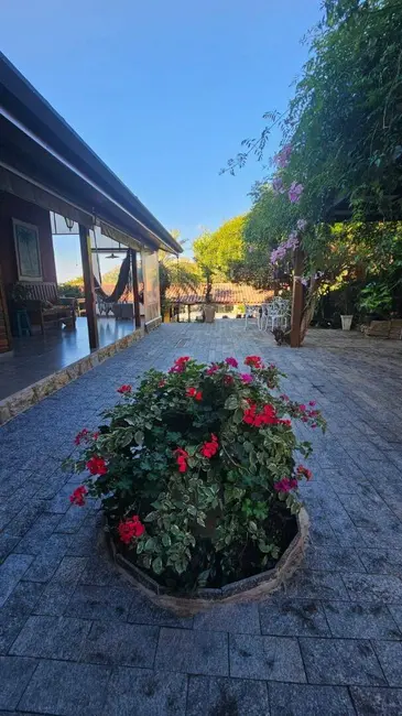 Foto 4 de Chácara com 4 quartos à venda, 300m2 em Jardim Centenário, Atibaia - SP