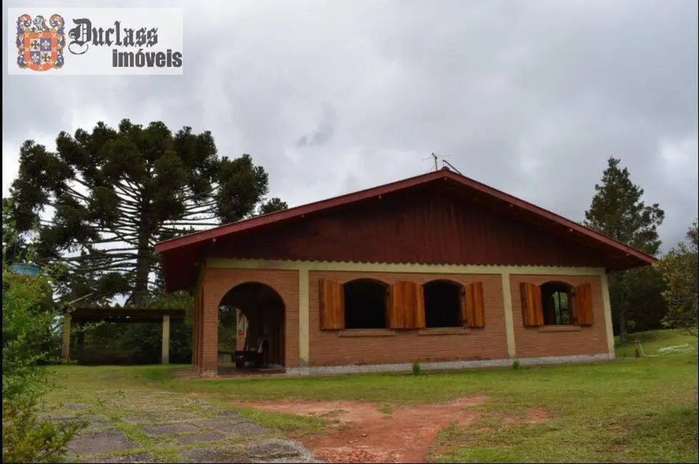 Foto 2 de Chácara com 3 quartos à venda, 218m2 em Campos Do Jordao - SP