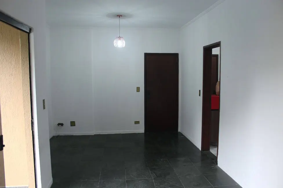 Foto 2 de Apartamento com 3 quartos à venda, 82m2 em Guaruja - SP