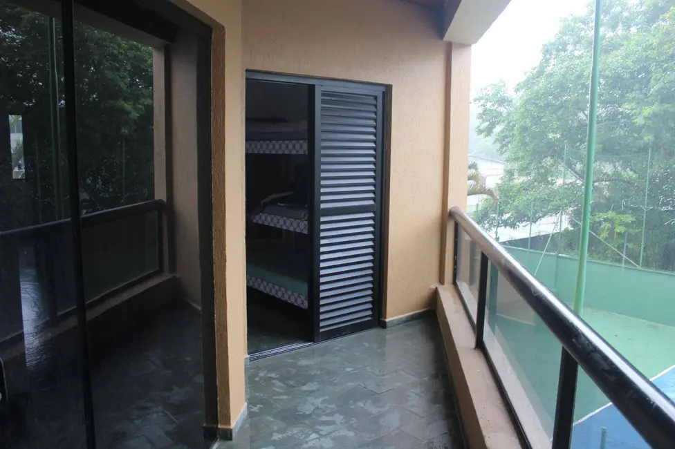 Foto 3 de Apartamento com 3 quartos à venda, 82m2 em Guaruja - SP