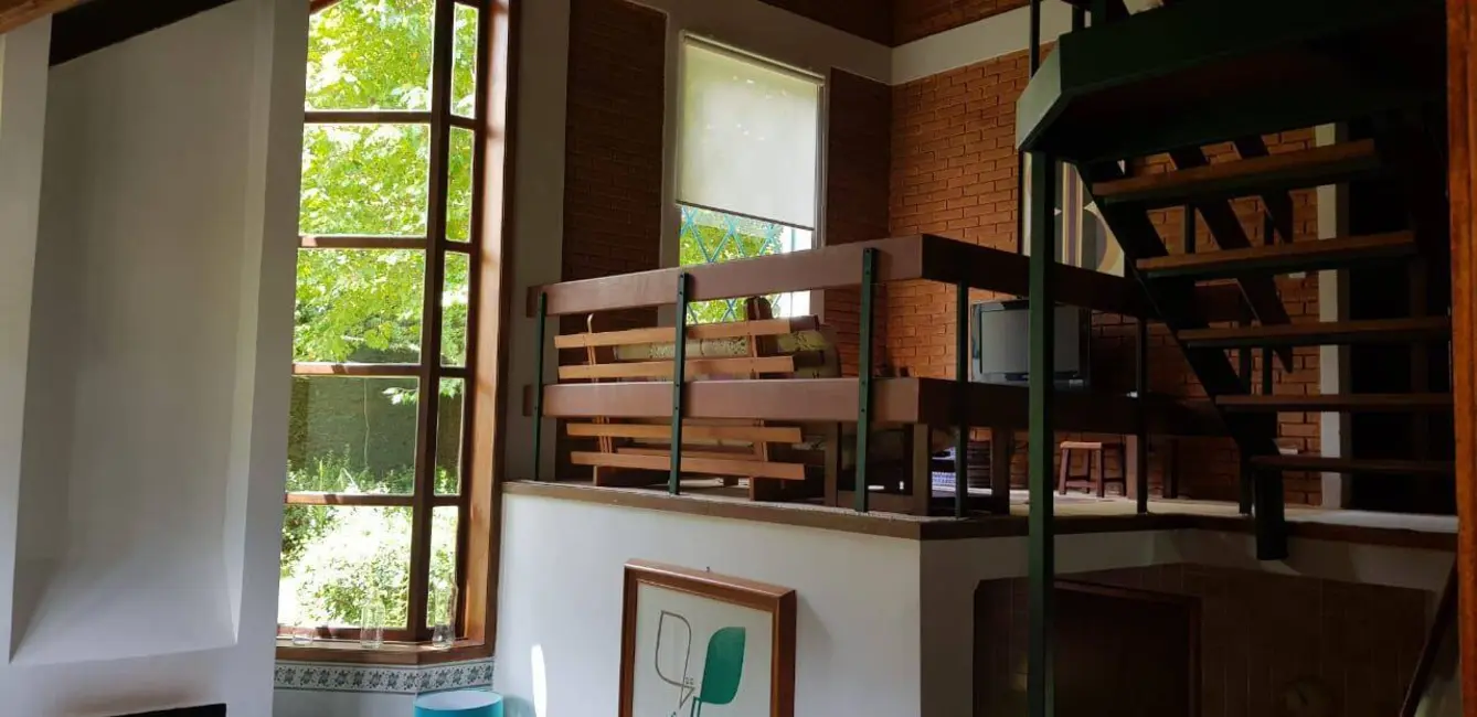 Foto 6 de Sobrado com 3 quartos à venda, 145m2 em Campos Do Jordao - SP