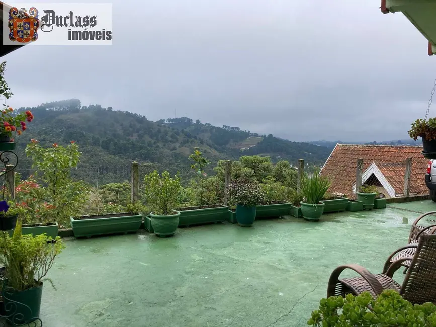 Foto 9 de Sobrado com 4 quartos à venda, 260m2 em Campos Do Jordao - SP