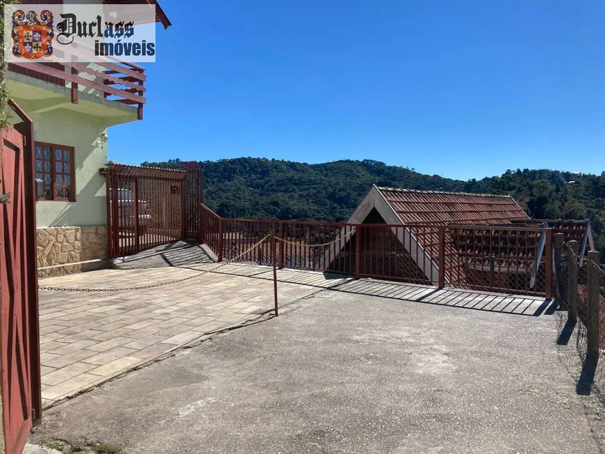 Foto 5 de Sobrado com 4 quartos à venda, 260m2 em Campos Do Jordao - SP