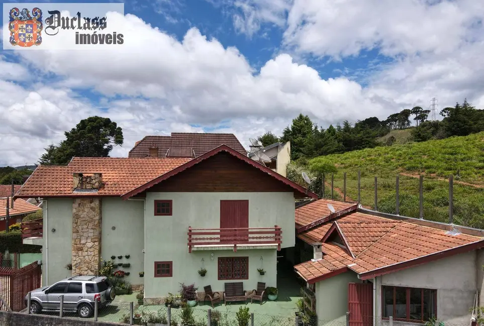 Foto 6 de Sobrado com 4 quartos à venda, 260m2 em Campos Do Jordao - SP