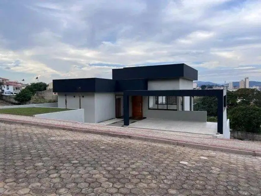 Foto 2 de Casa com 3 quartos à venda, 630m2 em Jardim América, Braganca Paulista - SP