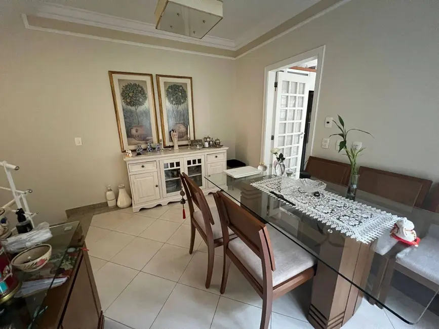 Foto 2 de Sobrado com 4 quartos à venda, 257m2 em Água Fria, São Paulo - SP