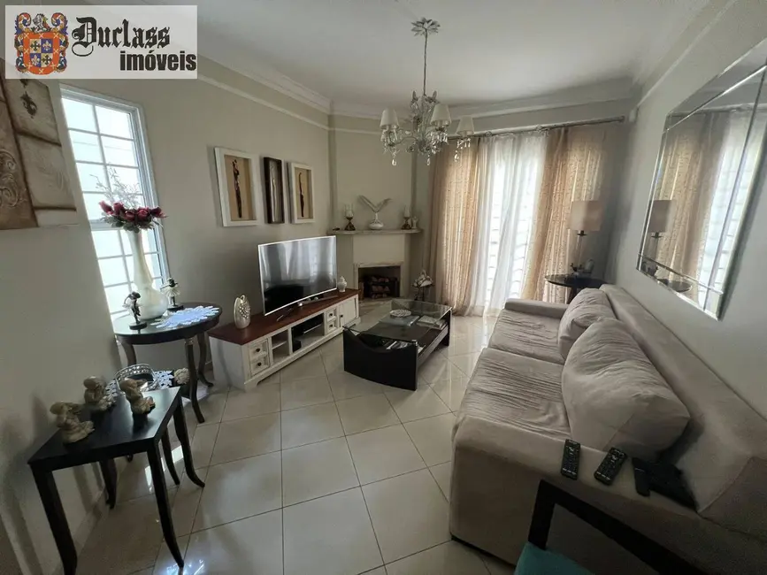 Foto 4 de Sobrado com 4 quartos à venda, 257m2 em Água Fria, São Paulo - SP