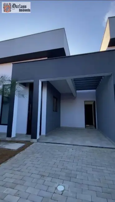 Foto 1 de Casa com 3 quartos à venda, 94m2 em Itanhaem - SP