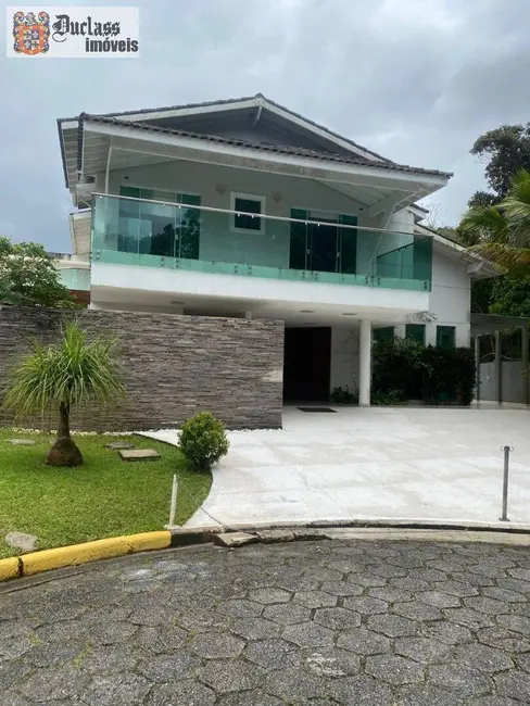 Sobrado com 5 quartos à venda, 700m2 em Bertioga - SP - imagem 5 Foto 5 de Sobrado com 5 quartos à venda, 700m2 em Bertioga - SP