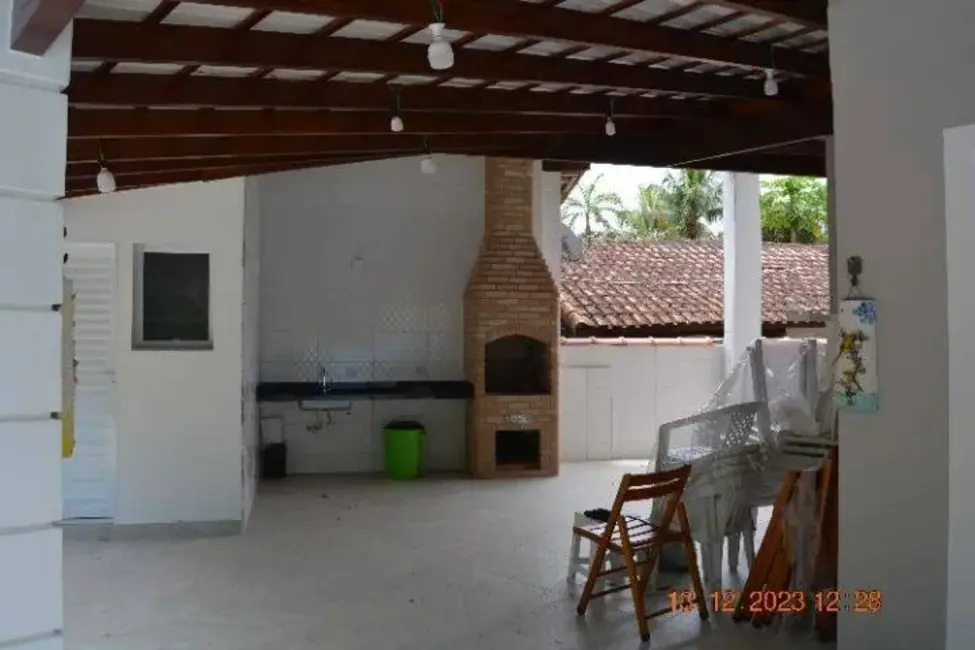 Foto 9 de Sobrado com 4 quartos à venda, 189m2 em Bertioga - SP