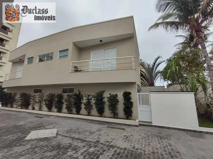 Sobrado com 4 quartos à venda, 290m2 em Loteamento João Batista Julião, Guaruja - SP - imagem 4 Foto 4 de Sobrado com 4 quartos à venda, 290m2 em Loteamento João Batista Julião, Guaruja - SP