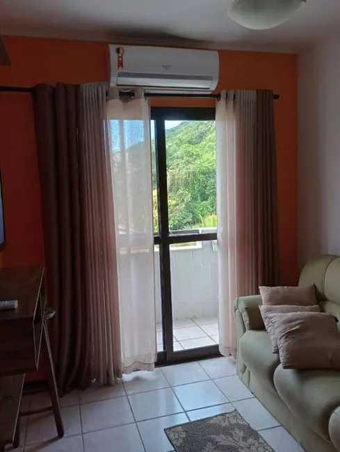 Foto 4 de Apartamento com 2 quartos à venda, 66m2 em Ubatuba - SP