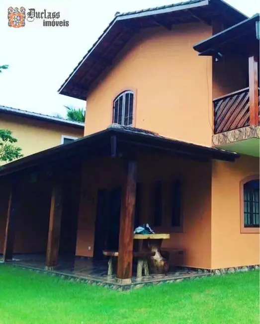 Sobrado com 2 quartos à venda, 120m2 em Ubatuba - SP - imagem 2 Foto 2 de Sobrado com 2 quartos à venda, 120m2 em Ubatuba - SP