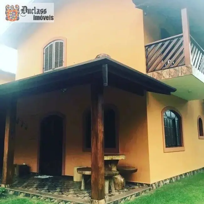 Sobrado com 2 quartos à venda, 120m2 em Ubatuba - SP - imagem 6 Foto 6 de Sobrado com 2 quartos à venda, 120m2 em Ubatuba - SP