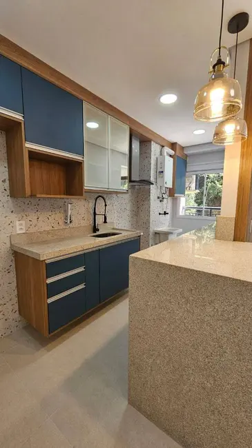 Foto 8 de Apartamento com 2 quartos à venda, 63m2 em Marapé, Santos - SP
