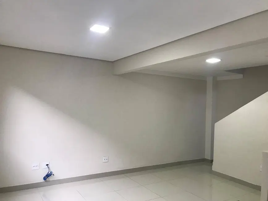 Casa com 2 quartos à venda, 98m2 em Estuário, Santos - SP - imagem 3 Foto 3 de Casa com 2 quartos à venda, 98m2 em Estuário, Santos - SP