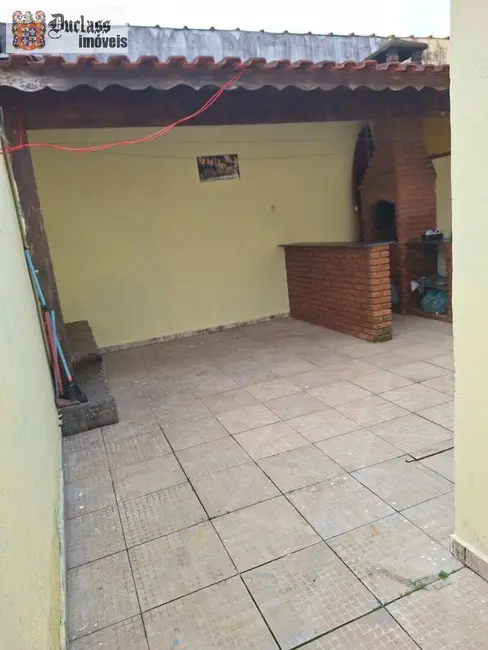 Foto 3 de Casa com 2 quartos à venda, 80m2 em Mongagua - SP