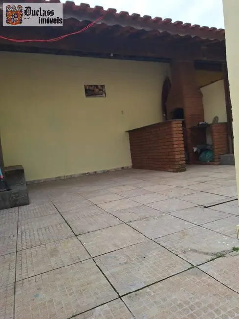 Foto 5 de Casa com 2 quartos à venda, 80m2 em Mongagua - SP