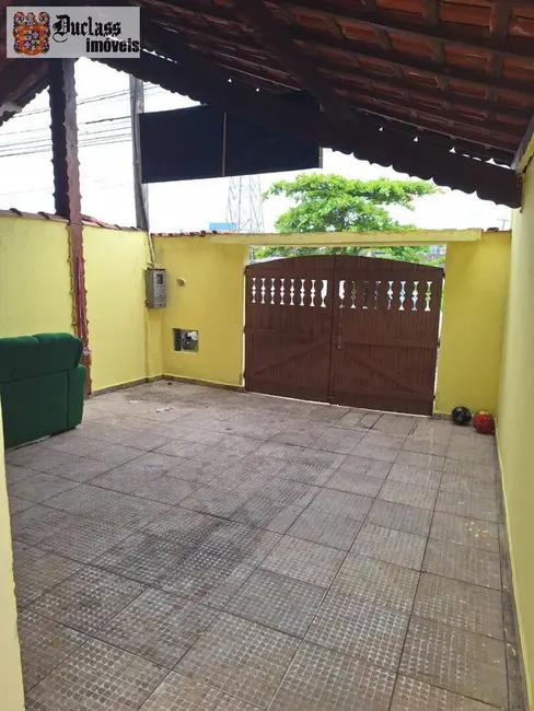 Foto 2 de Casa com 2 quartos à venda, 80m2 em Mongagua - SP