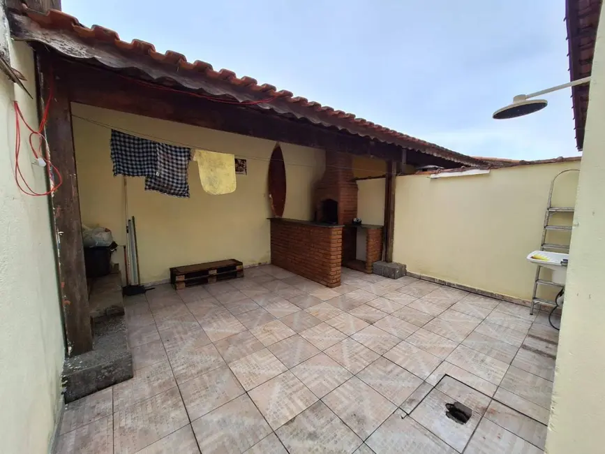 Foto 6 de Casa com 2 quartos à venda, 80m2 em Mongagua - SP