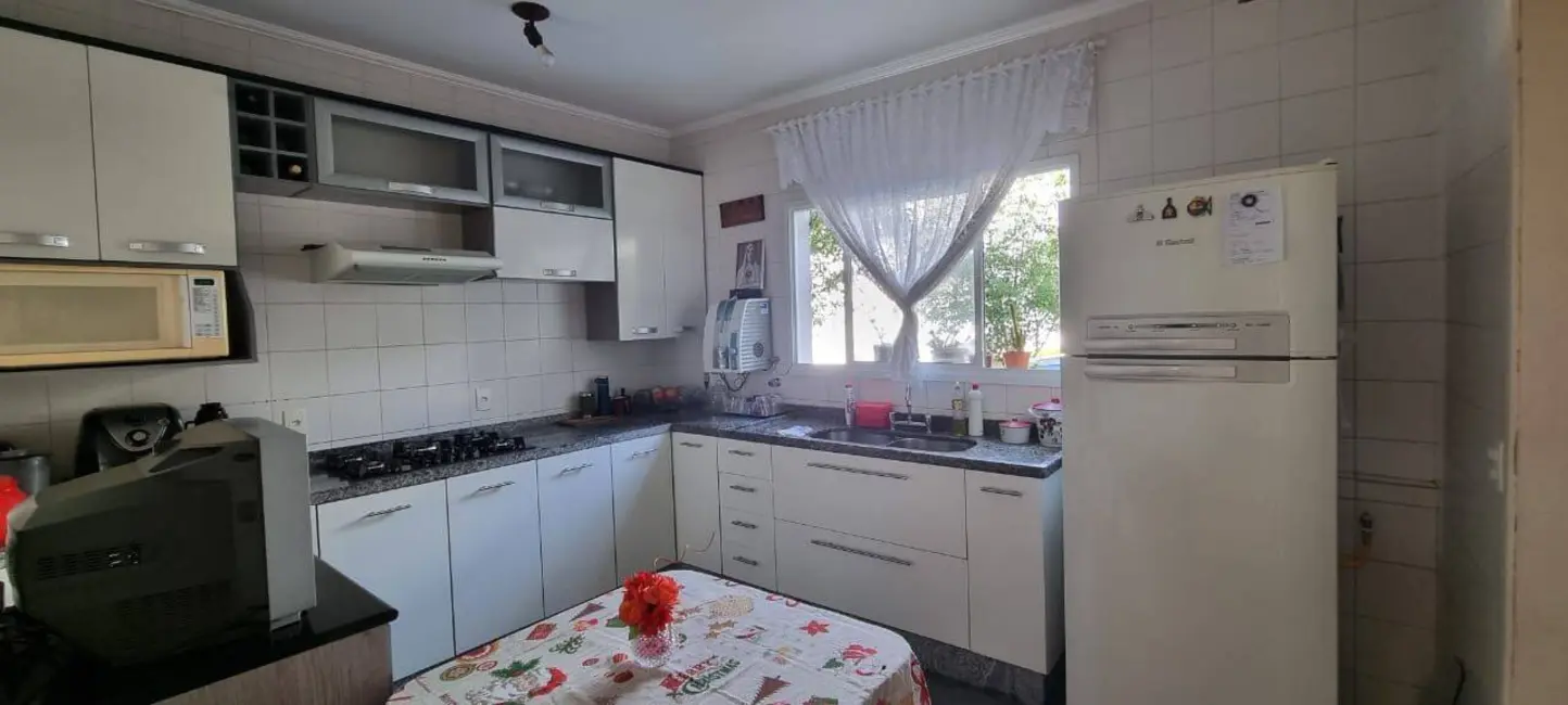 Foto 3 de Sobrado com 3 quartos à venda, 120m2 em Jardim Colônia, Jundiai - SP