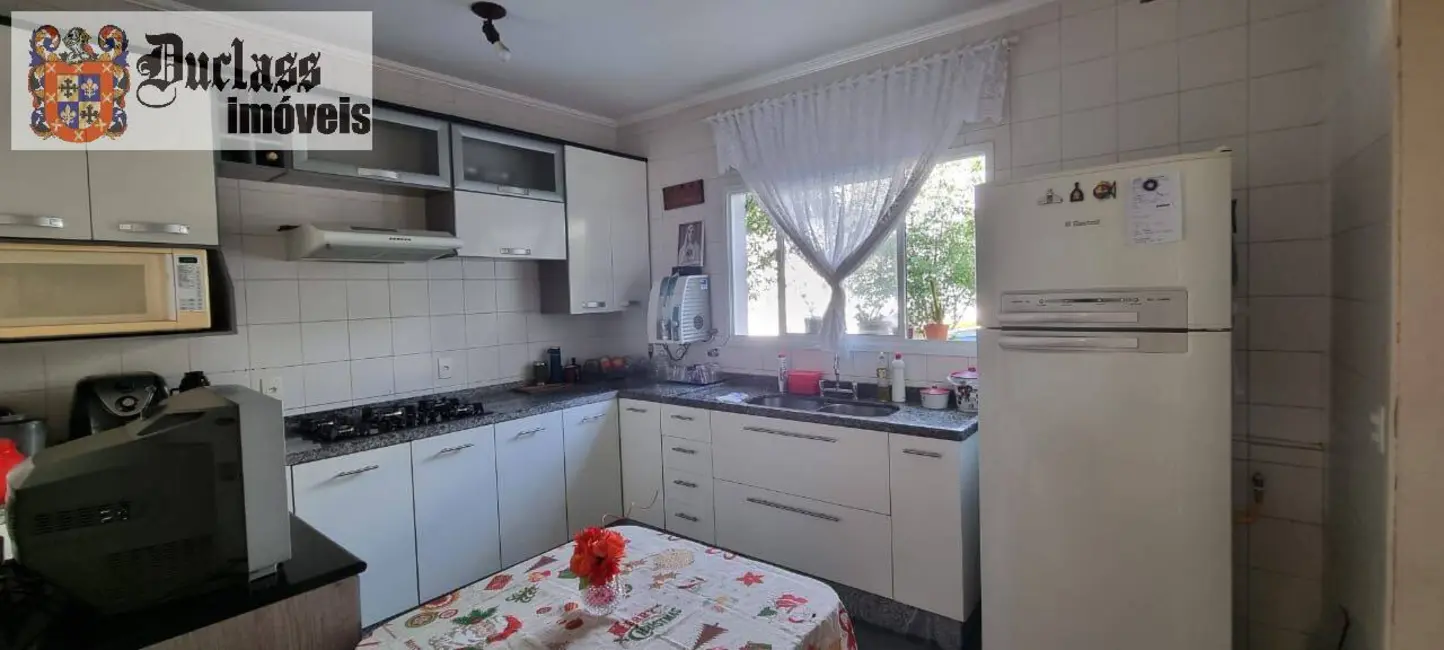Foto 3 de Sobrado com 3 quartos à venda, 120m2 em Jardim Colônia, Jundiai - SP
