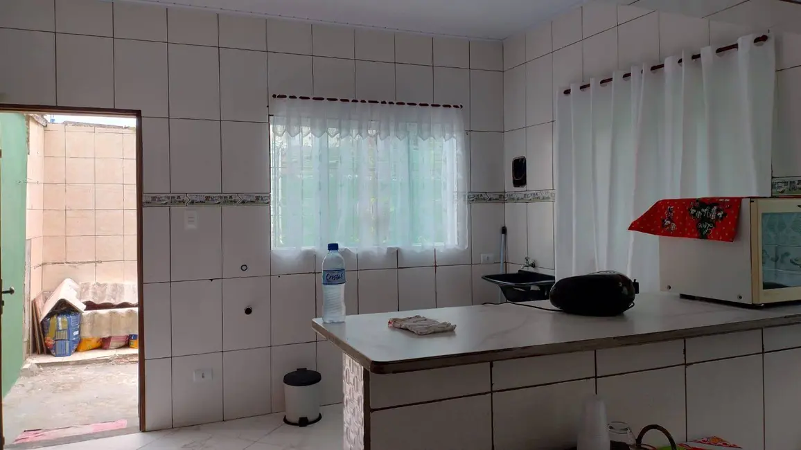 Foto 4 de Sobrado com 3 quartos à venda, 78m2 em Mongagua - SP