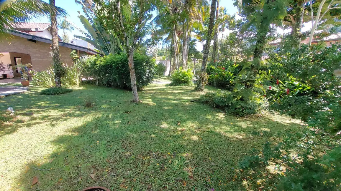 Foto 9 de Sobrado com 5 quartos à venda, 370m2 em Ubatuba - SP