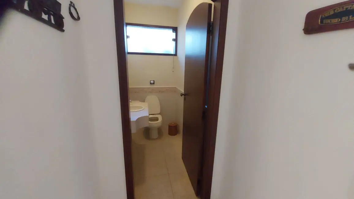 Foto 3 de Sobrado com 5 quartos à venda, 370m2 em Ubatuba - SP