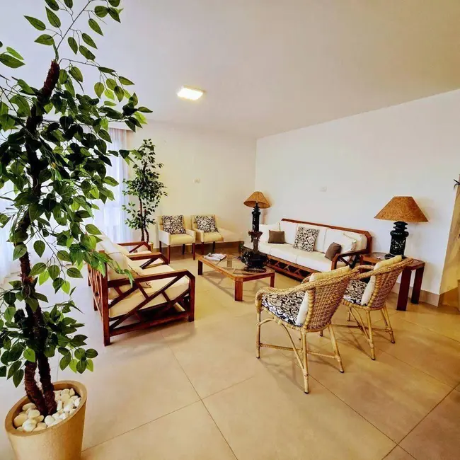 Foto 7 de Apartamento com 4 quartos à venda, 194m2 em Jardim Astúrias, Guaruja - SP