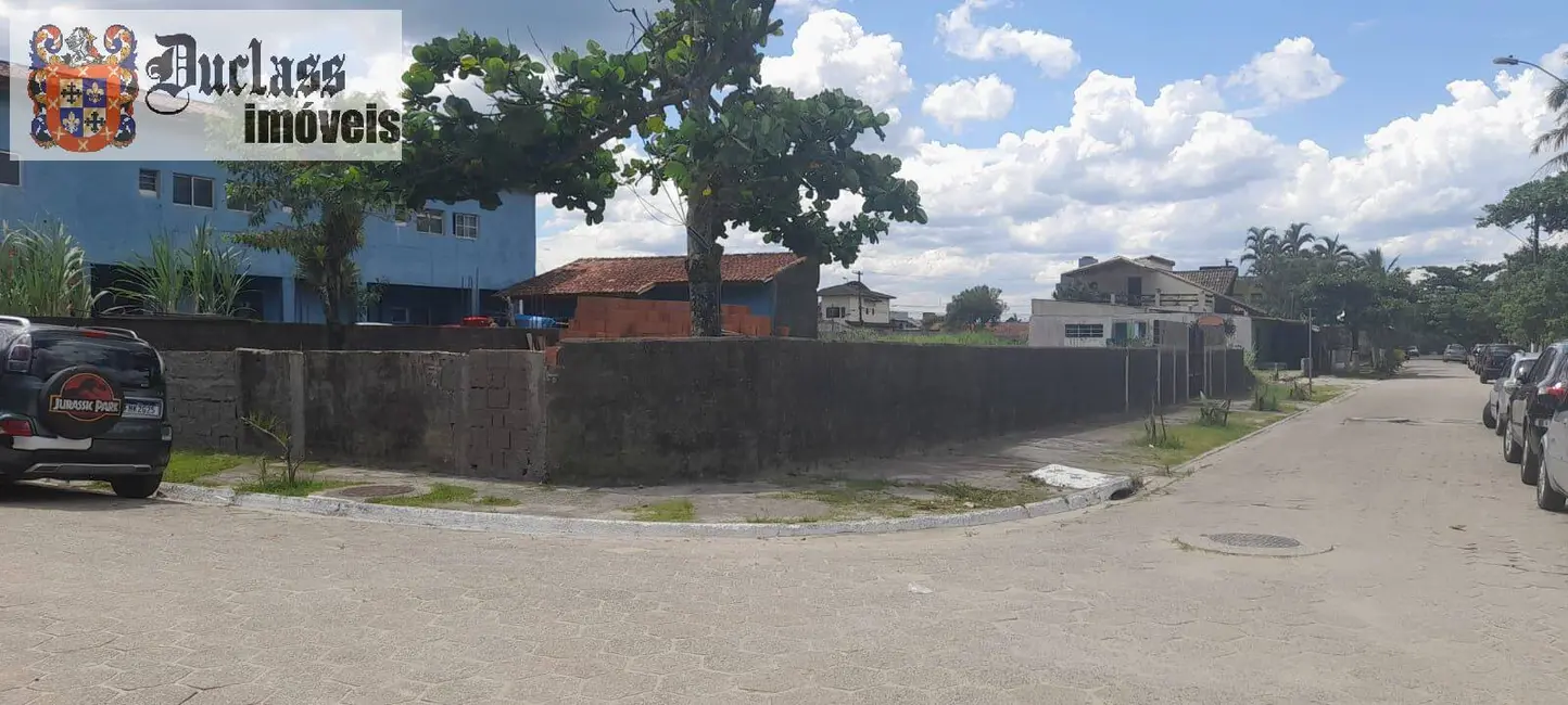 Foto 4 de Terreno / Lote à venda, 360m2 em Peruibe - SP