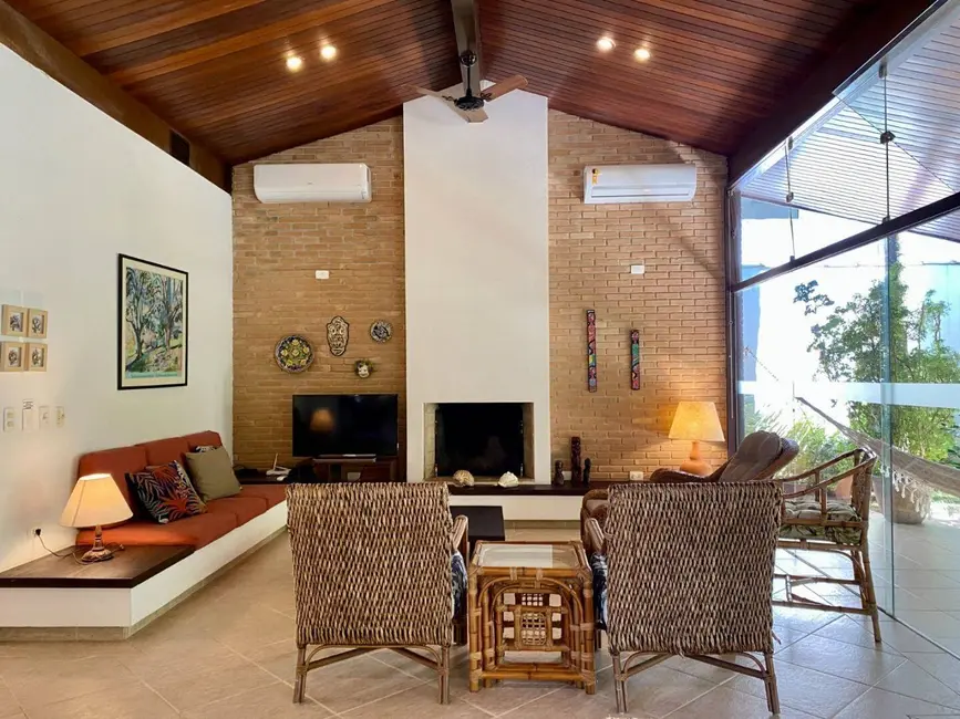 Foto 5 de Sobrado com 5 quartos à venda, 370m2 em Ubatuba - SP