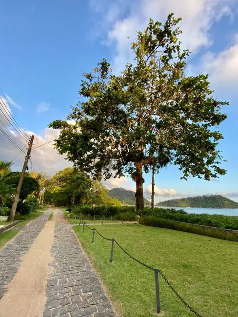 Foto 4 de Terreno / Lote à venda, 450m2 em Ubatuba - SP