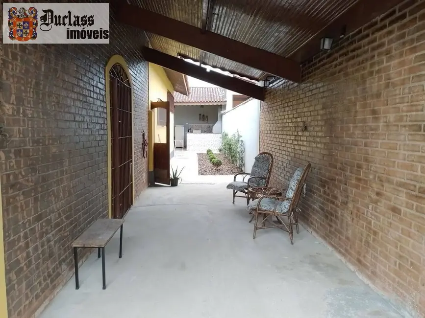 Foto 6 de Casa com 3 quartos à venda, 125m2 em Itanhaem - SP