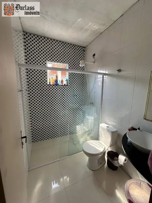 Foto 8 de Casa com 2 quartos à venda, 129m2 em Peruibe - SP