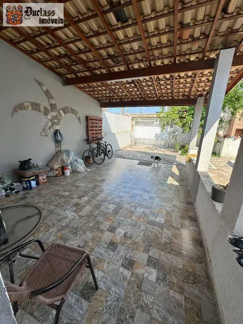 Foto 3 de Casa com 2 quartos à venda, 129m2 em Peruibe - SP