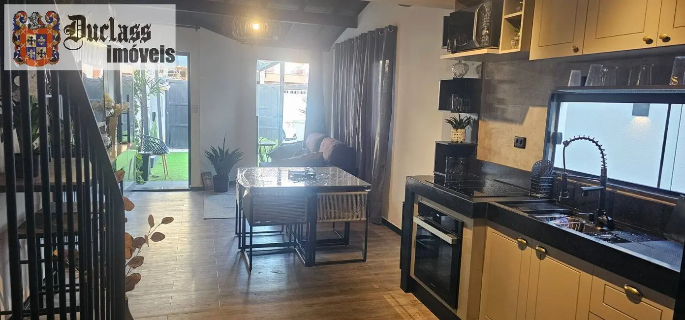 Foto 4 de Casa com 4 quartos à venda, 100m2 em Ubatuba - SP