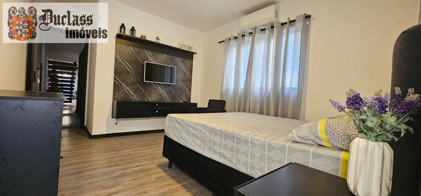 Foto 8 de Casa com 4 quartos à venda, 100m2 em Ubatuba - SP
