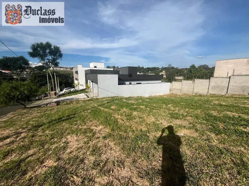 Foto 2 de Terreno / Lote à venda, 374m2 em Indaiatuba - SP
