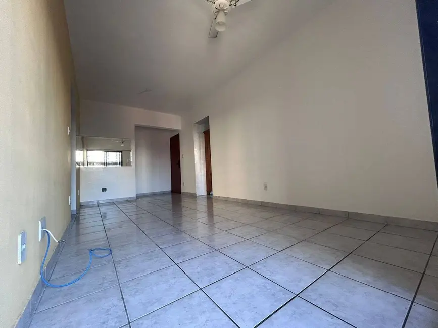 Foto 2 de Apartamento com 2 quartos à venda, 90m2 em Canto do Forte, Praia Grande - SP